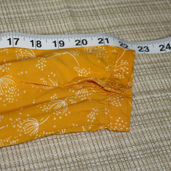 Old Navy NWT Pin-Tucked Yellow Floral Dress - Picture 5 of 7